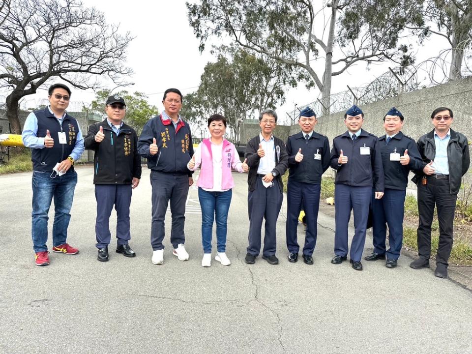 《圖說》立委楊瓊瓔邀集軍方等協調達成共識，台中捷運橘線可望送交通部重啟審議。（楊瓊瓔服務處提供）