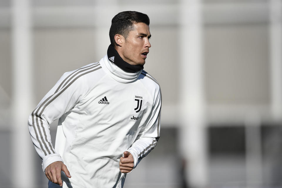 Cristiano Ronaldo will have to turn over a sample of his DNA following a warrant from Las Vegas police as they continue to investigate a rape accusation from 2009. (Photo by Daniele Badolato – Juventus FC/Juventus FC via Getty Images)