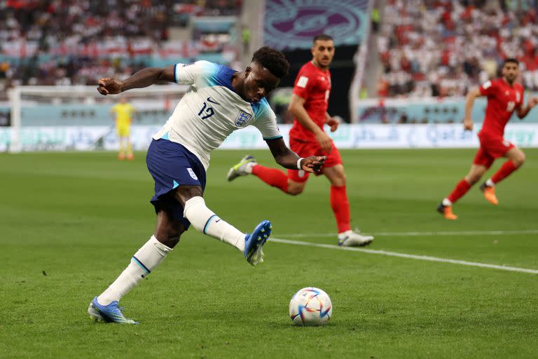 Bukayo Saka, uno de los más destacados en Inglaterra vs. Irán