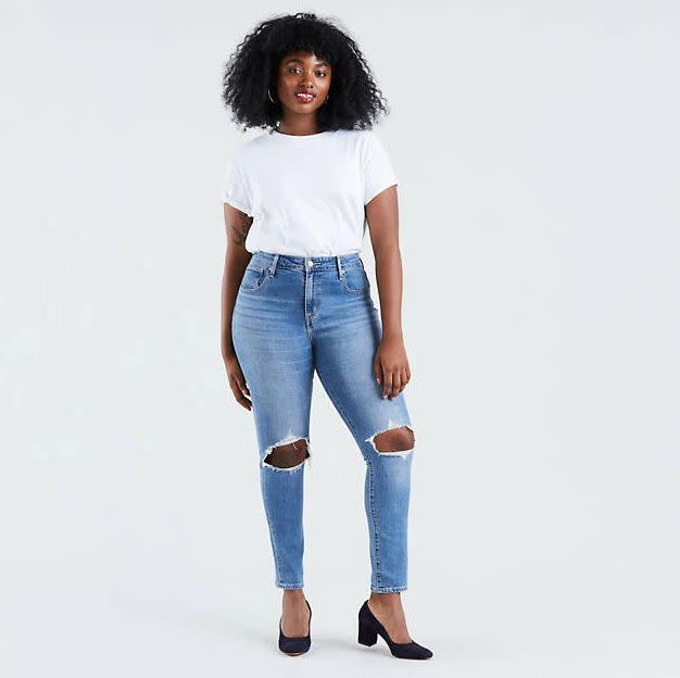 <strong>The Verdict</strong>: <a href="https://fave.co/36ksPNN" target="_blank" rel="noopener noreferrer">Levi's 721 High Rise Ripped Skinny Women's Jeans</a><br /><strong>The Reviews</strong>: 254 reviews, 4-star rating<br /><strong>Sizes and Fits</strong>: 24 to 33<br />Find them at <a href="https://fave.co/36ksPNN" target="_blank" rel="noopener noreferrer">Levi's</a>