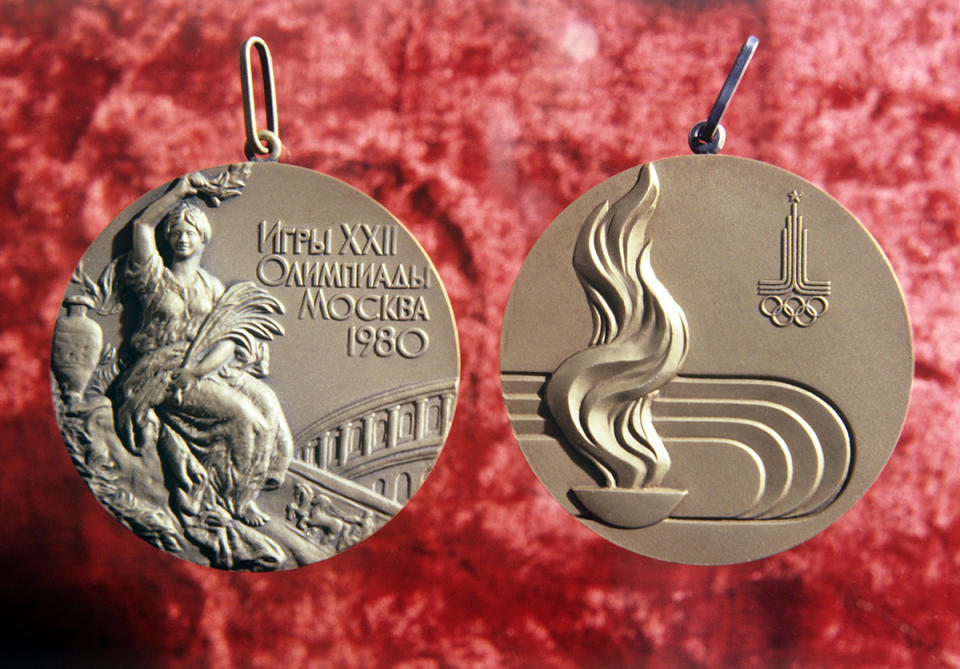 <p>A gold medal made for the 1980 Moscow Summer Games. (Photo by TASS via Getty Images) </p>