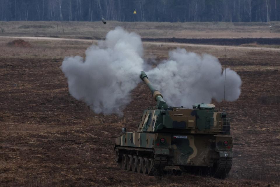 南韓第一批交付的K9自走砲3月30日參與波蘭軍演。路透社