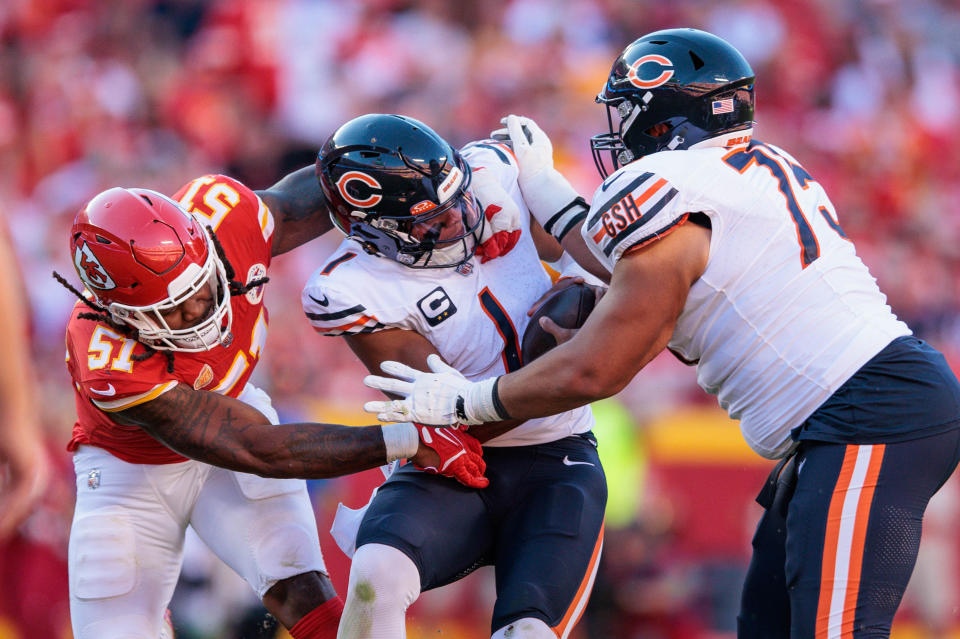 Quarterback Justin Fields (1) and the Chicago Bears are off to a miserable start this season. (Photo by William Purnell/Icon Sportswire via Getty Images)