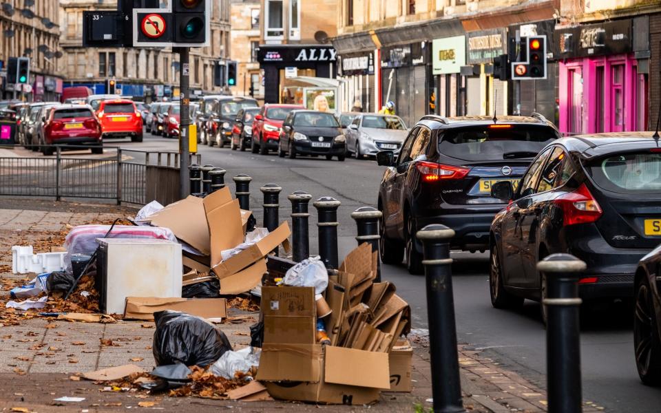 Rubbish on the streets of Glasgow - Stuart Nicol