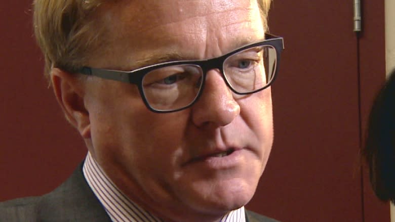 Alberta eyes pay grid, ceiling to rein in school superintendent salaries