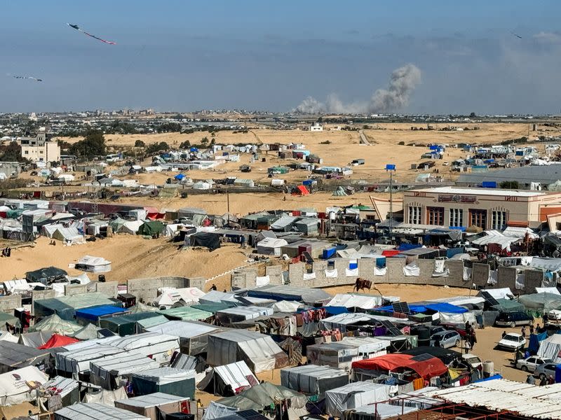 Smoke rises during an Israeli ground operation in Khan Younis