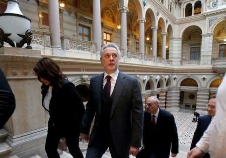 FILE PHOTO: Ukrainian oligarch Dmytro Firtash arrives at court in Vienna