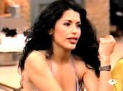 Selena Leo, conocida como la morena del grupo, lanzó en 2002 su primer disco en solitario, 'Nada volverá a ser igual'. En 2005 tuvo la oportunidad de participar en el <em>reality </em>'La granja de los famosos' y grabó un álbum en colaboración con DJ Rodríguez llamado 'Que le den candela'. (Foto: Atresmedia)