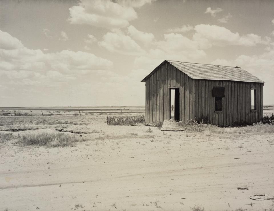 abandoned home in dust bowl in oklahoma