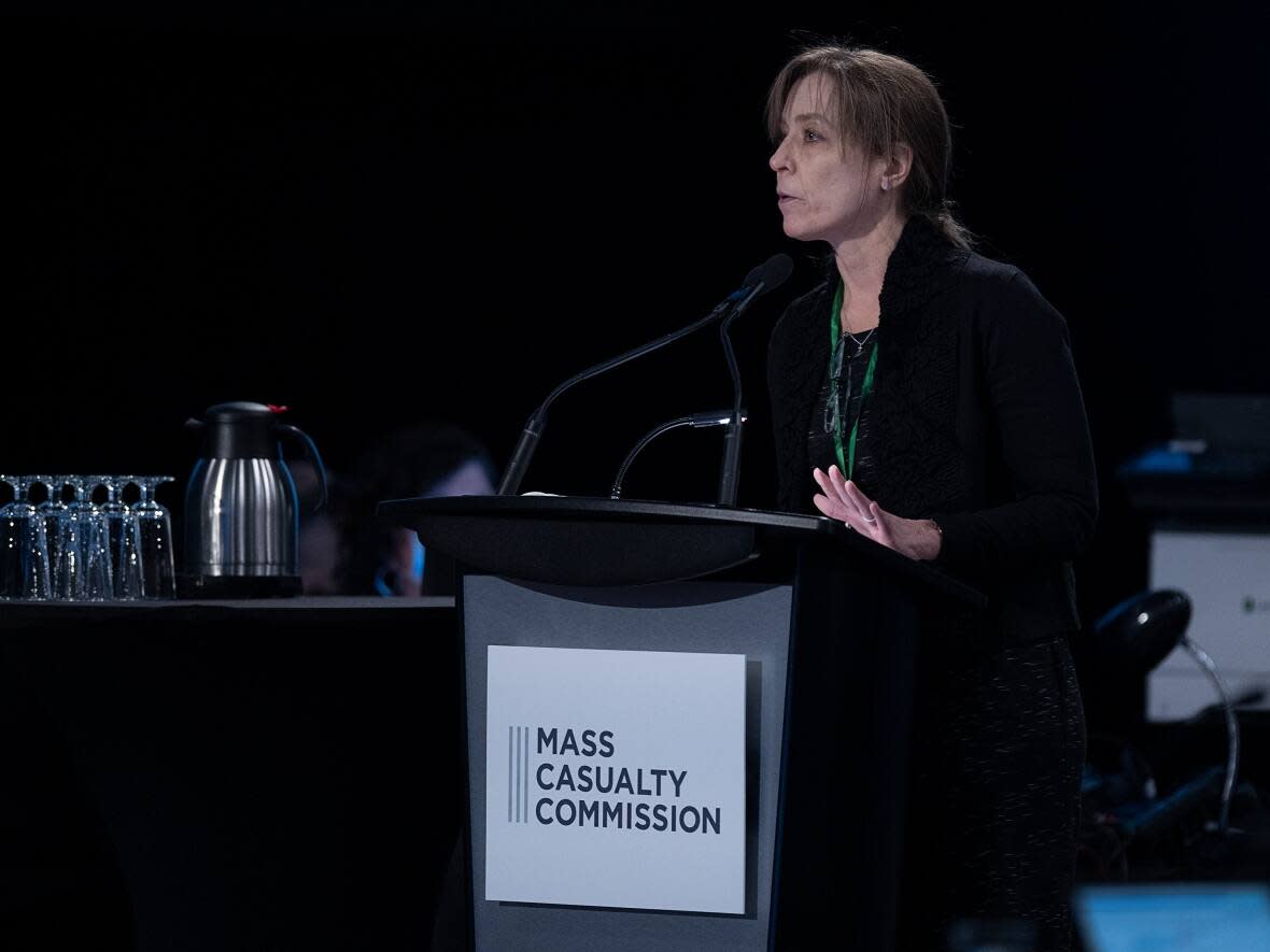 Lori Ward, counsel for the federal government, addresses the Mass Casualty Commission inquiry into the mass murders in rural Nova Scotia on April 18/19, 2020, in Halifax on Thursday, March 3, 2022. (The Canadian Press/Andrew Vaughan - image credit)