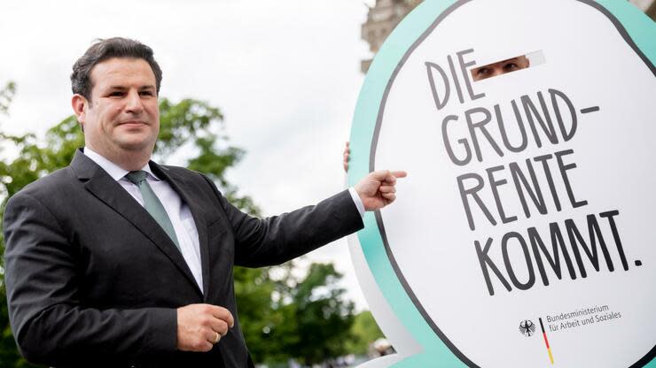 Die Grundrente kommt 2021. Im Startjahr profitieren davon 1,3 Millionen Menschen – wer sie bekommt und in welcher Höhe. Foto: dpa