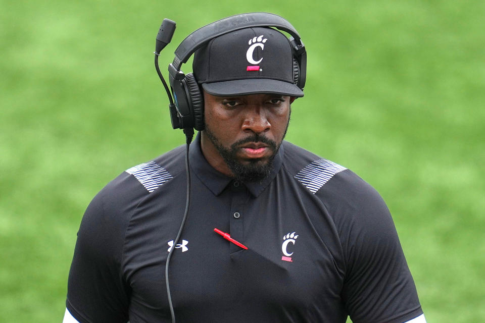 SOUTH BEND, IN - OCTOBER 02: Cincinnati Bearcats defensive line coach Greg Scruggs looks on during a game between the Notre Dame Fighting Irish and the Cincinnati Bearcats on October 2, 2021, in South Bend, IN. (Photo by Robin Alam/Icon Sportswire via Getty Images)