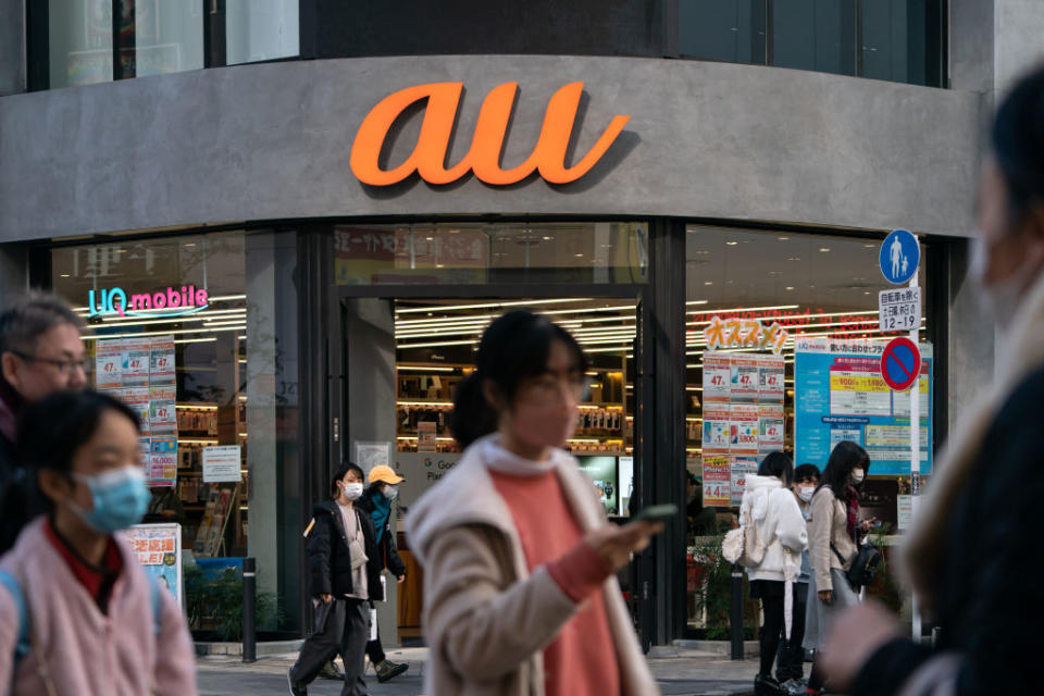 日本電信商KDDI (AU) 將跨界經營便利店