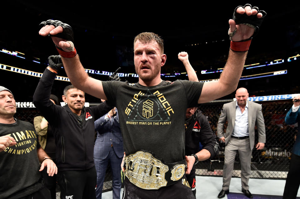 Stipe Miocic celebrates after his unanimous-decision victory over Francis Ngannou. (Getty Images)