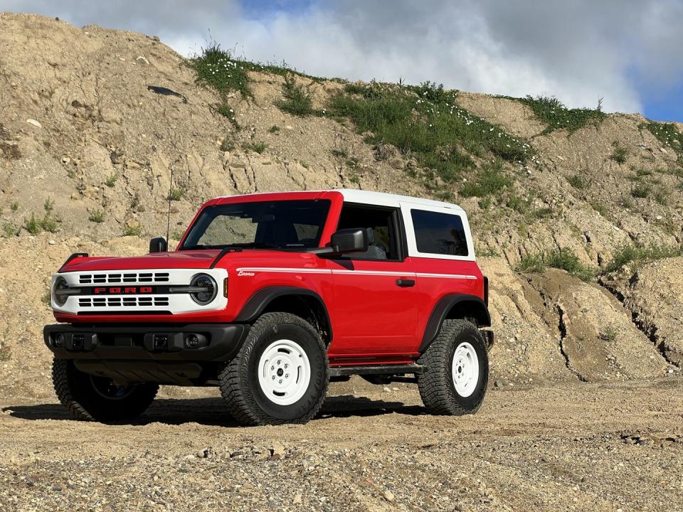 ford bronco heritage edition