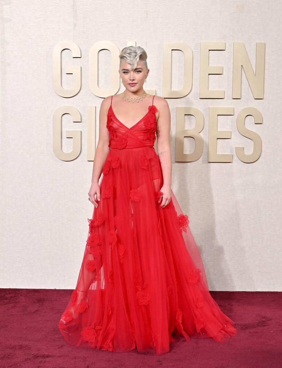 beverly hills, california january 07 florence pugh attends the 81st annual golden globe awards at the beverly hilton on january 07, 2024 in beverly hills, california photo by axellebauer griffinfilmmagic