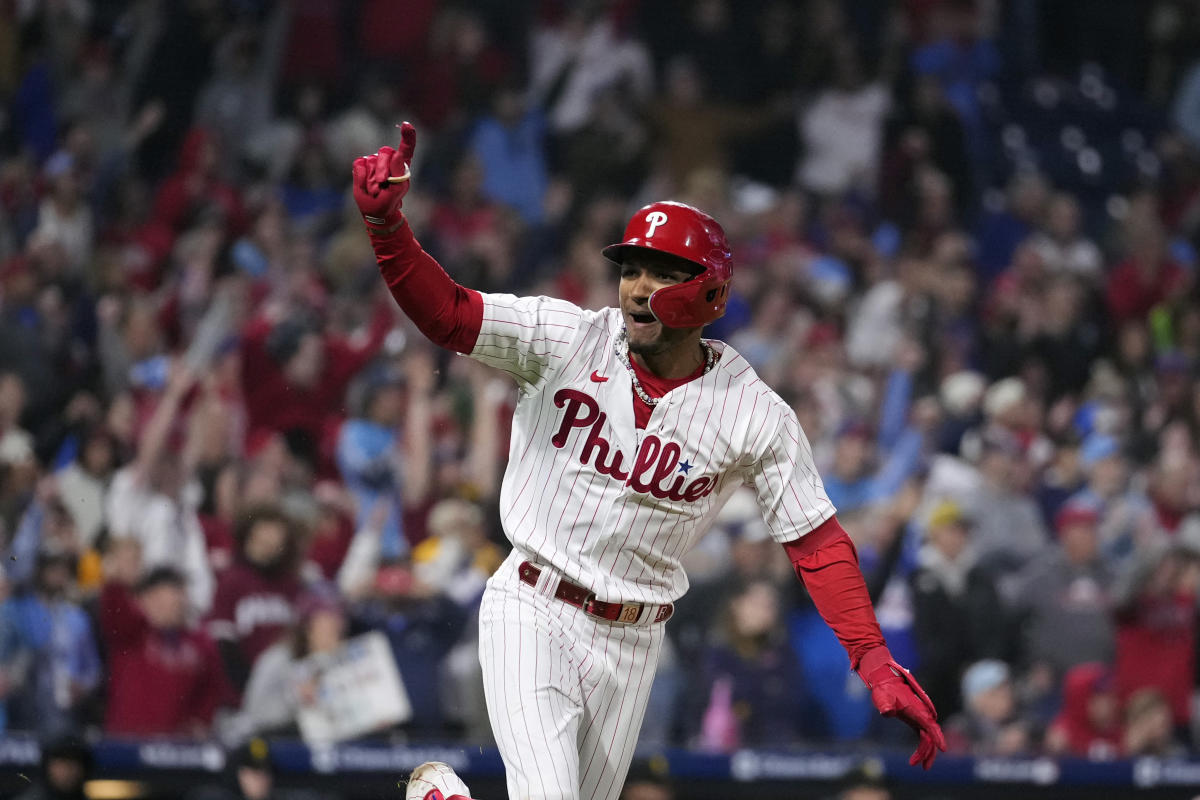 Phillies team store stocked, ready with new gear as team enters NLCS