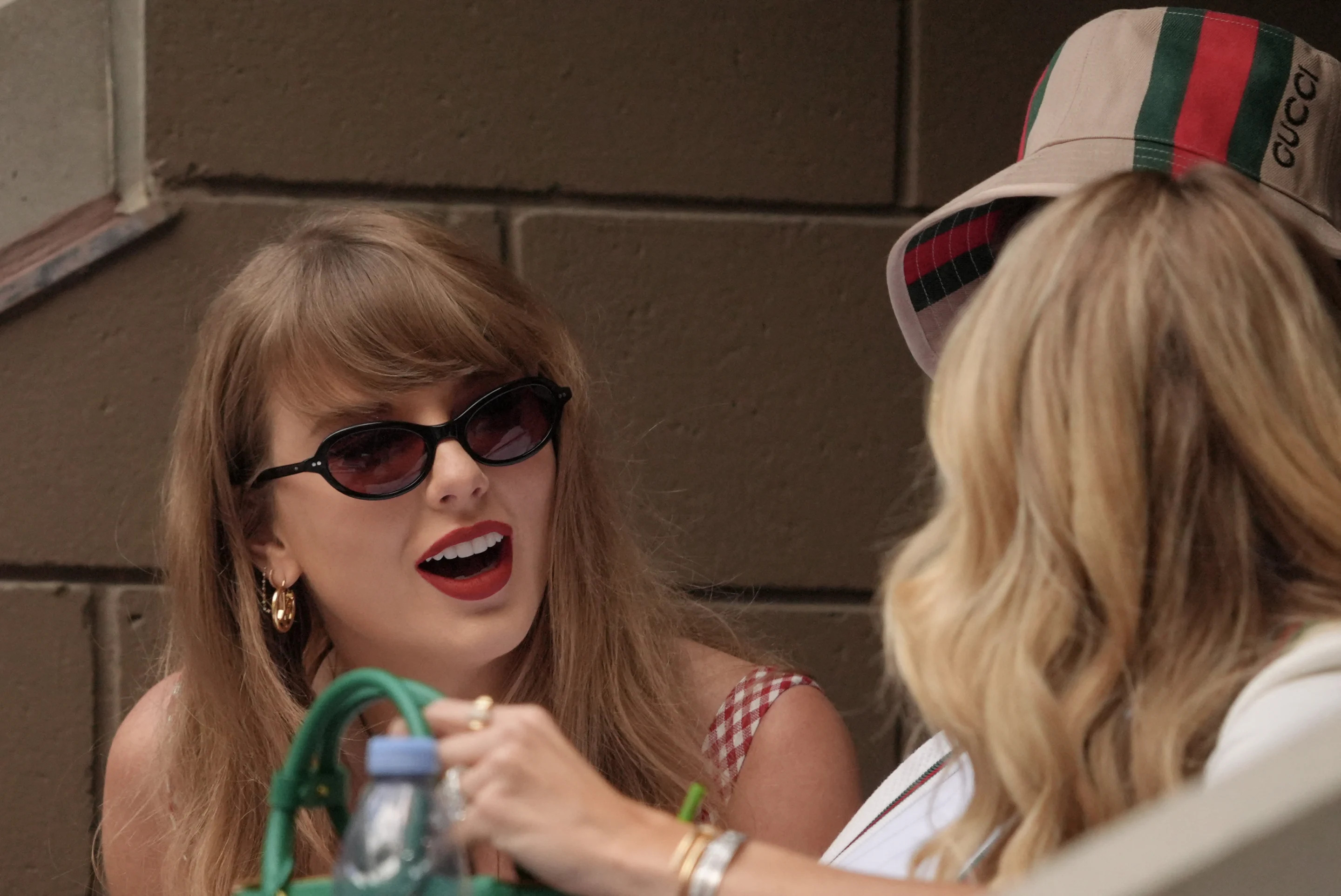 Taylor Swift (Photo by TIMOTHY A. CLARY/AFP via Getty Images)