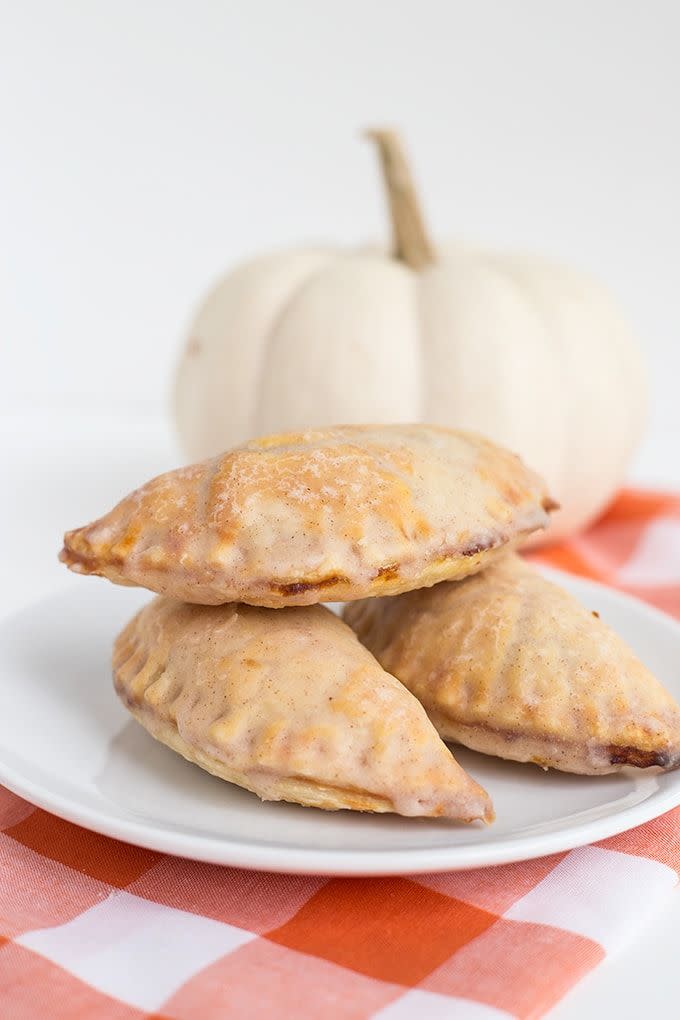 <p>Flaky pastry, rich pumpkin filling, and a maple cinnamon glaze? We'll take a dozen, please!</p><p><strong>Get the recipe at <a href="https://www.yellowblissroad.com/pumpkin-hand-pies/" rel="nofollow noopener" target="_blank" data-ylk="slk:Yellow Bliss Road;elm:context_link;itc:0;sec:content-canvas" class="link ">Yellow Bliss Road</a>.</strong></p><p><strong><a class="link " href="https://go.redirectingat.com?id=74968X1596630&url=https%3A%2F%2Fwww.walmart.com%2Fsearch%2F%3Fquery%3Drolling%2Bpins&sref=https%3A%2F%2Fwww.thepioneerwoman.com%2Ffood-cooking%2Fmeals-menus%2Fg33565118%2Fpumpkin-dessert-recipes%2F" rel="nofollow noopener" target="_blank" data-ylk="slk:SOHP ROLLING PINS;elm:context_link;itc:0;sec:content-canvas">SOHP ROLLING PINS</a><br></strong></p>