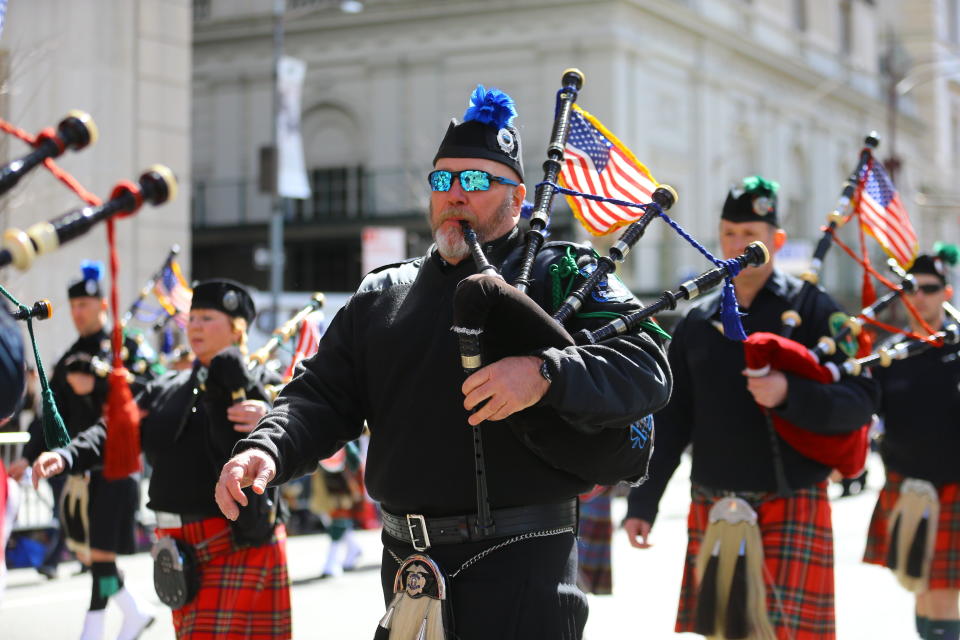 New York State Courts Pipes and Drums march during the St. Patrick's Day Parade on March 16, 2019, in New York. (Photo: Gordon Donovan/Yahoo News) 