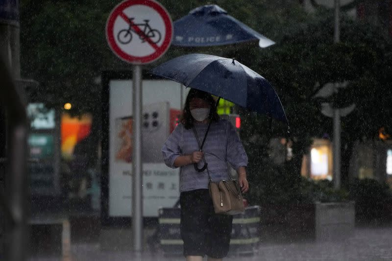 Typhoon Muifa in Shanghai