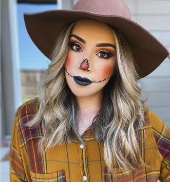 Scarecrow makeup. Image via Pinterest.