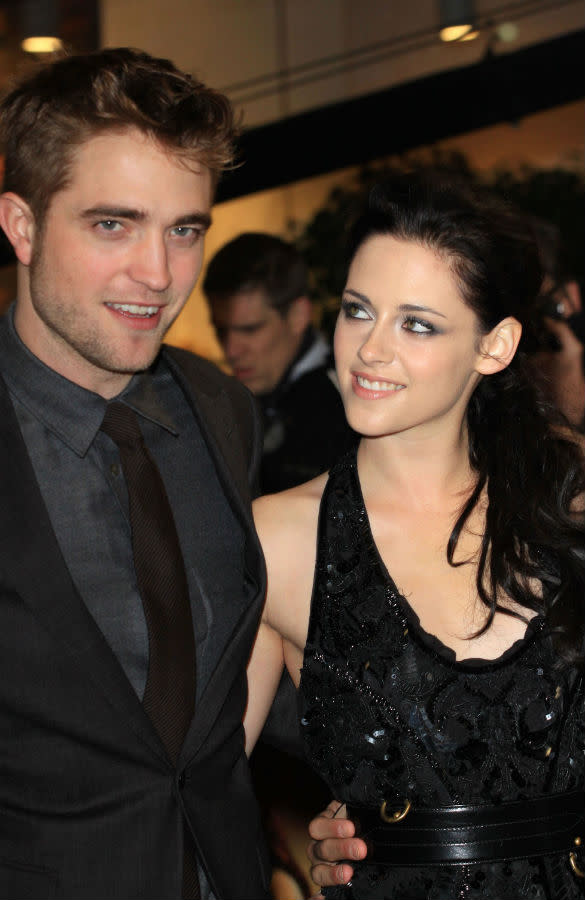 Robert Pattinson 'So In Love With Kristen Stewart He Licked Her Armpits To Taste Her' 