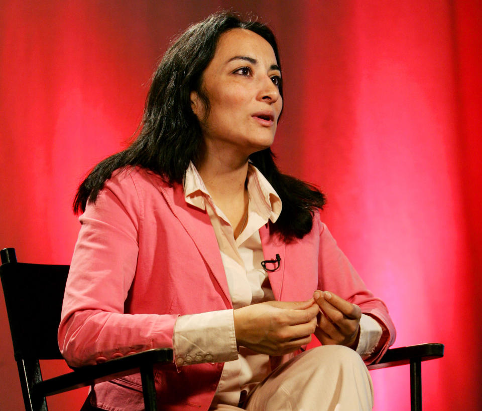 Journalist Asra Nomani speaks in New York in 2005. (Mike Segar / Reuters file )