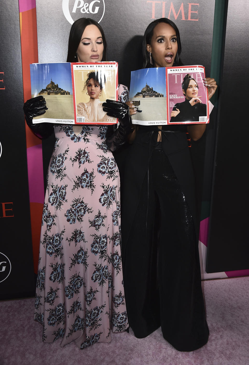 Kacey Musgraves and Kerry Washington at the 2022 Time Women of the Year Gala. - Credit: Jordan Strauss/Invision/AP