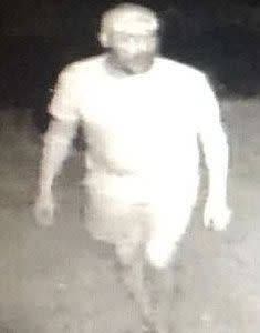 Have you seen this man? He has been described by police as being in his late 30s or early 40s. Photo: Queensland Police