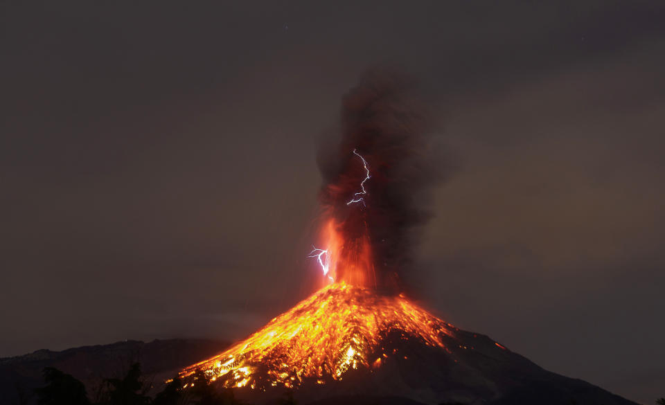 A view from&nbsp;Colima State, Mexico, shows the&nbsp;Volcano of Fire in eruption on&nbsp;Jan. 19, 2017.