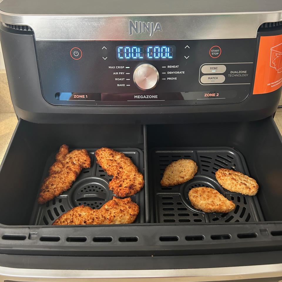 Testing the Ninja FlexDrawer air fryer at home