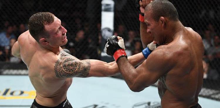 Jack Hermansson defeats Jacare Souza at UFC Ft Lauderdale