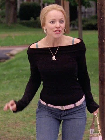 How to Dress Like Regina George: 9 Ways to Copy the 'Mean Girls' Queen Bee