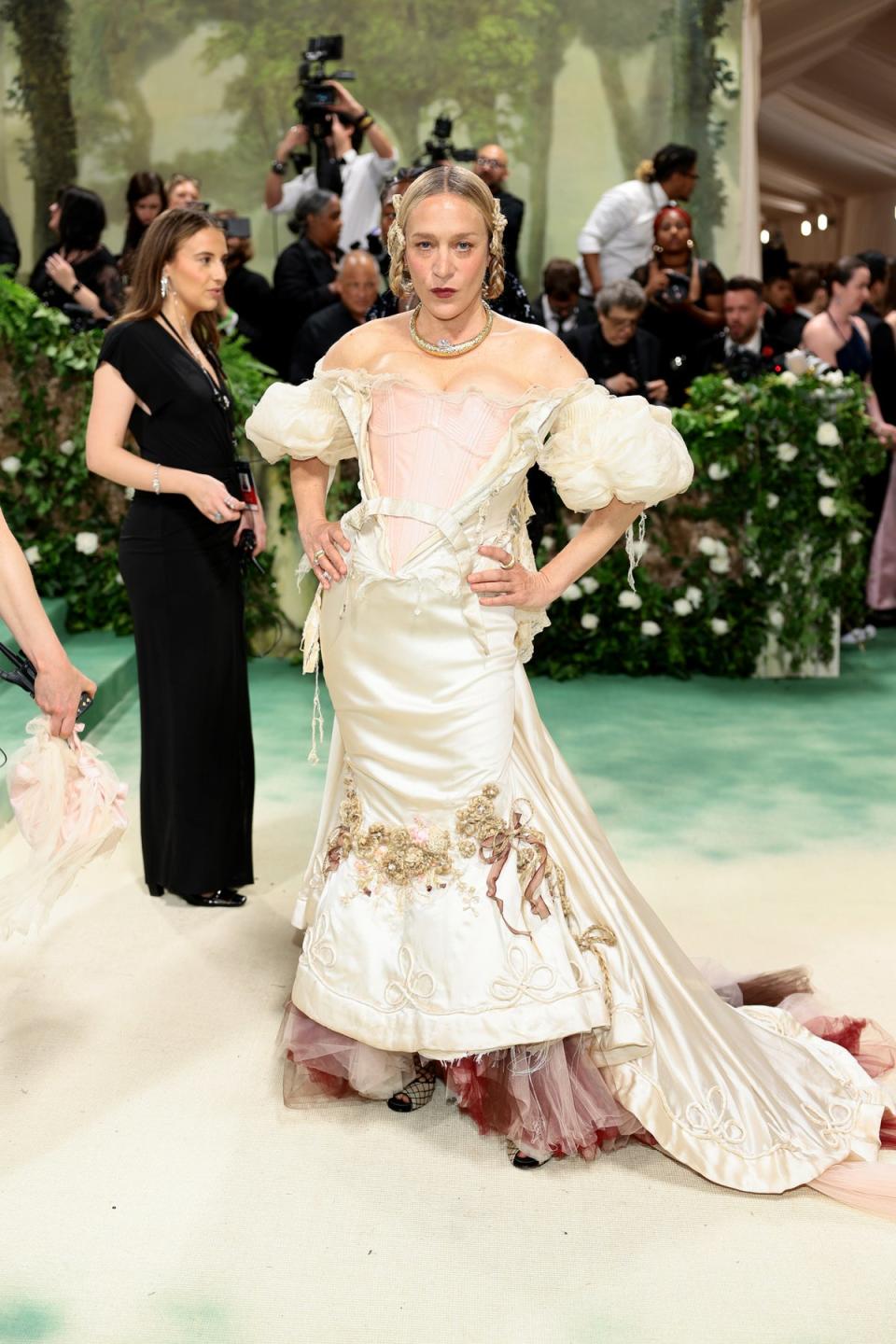 Chloë Sevigny in Dilara Fındıkoğlu (Getty Images for The Met Museum/)