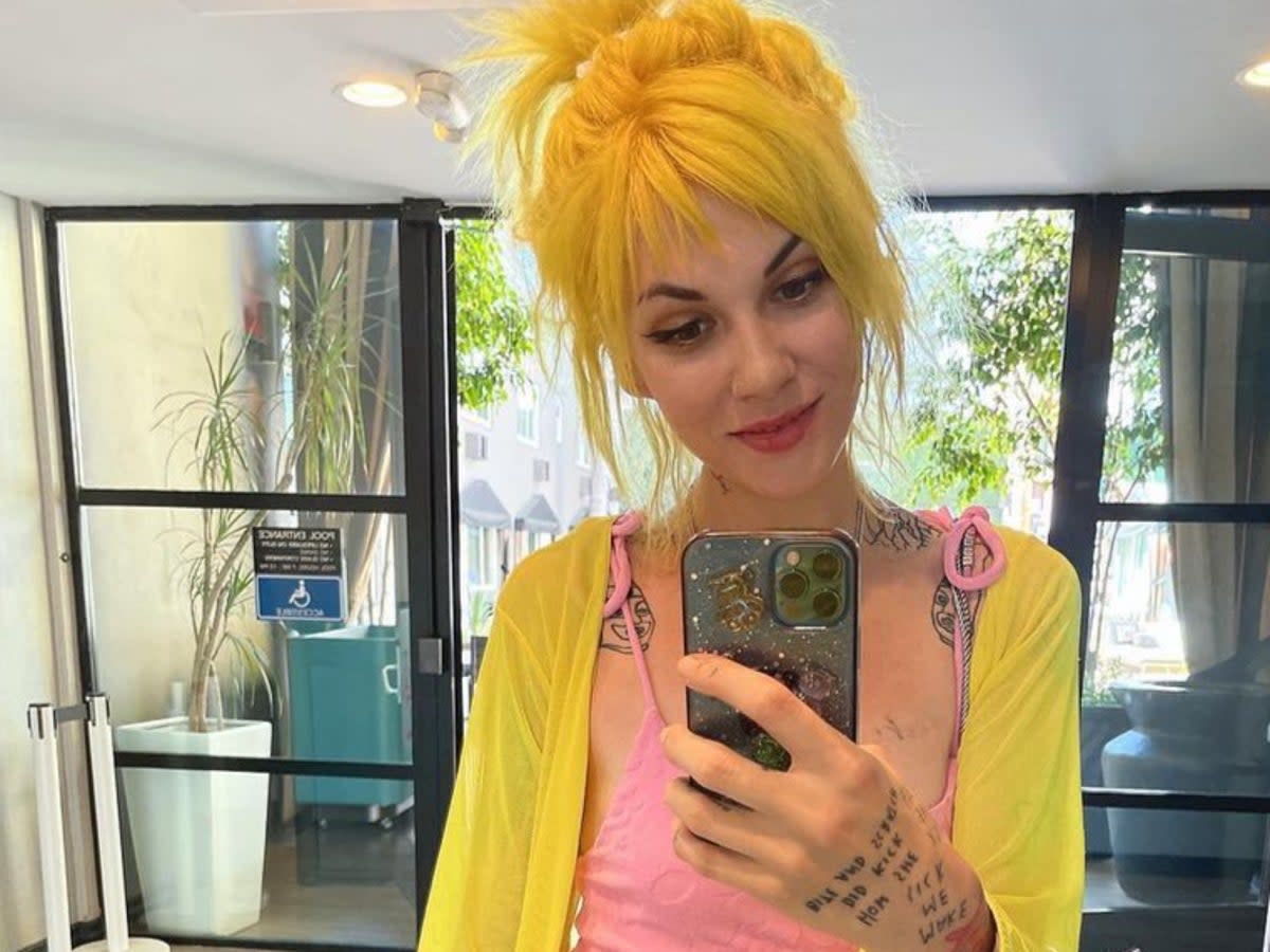 The makeup artist died on 31 October (Laney Chantal/Instagram)