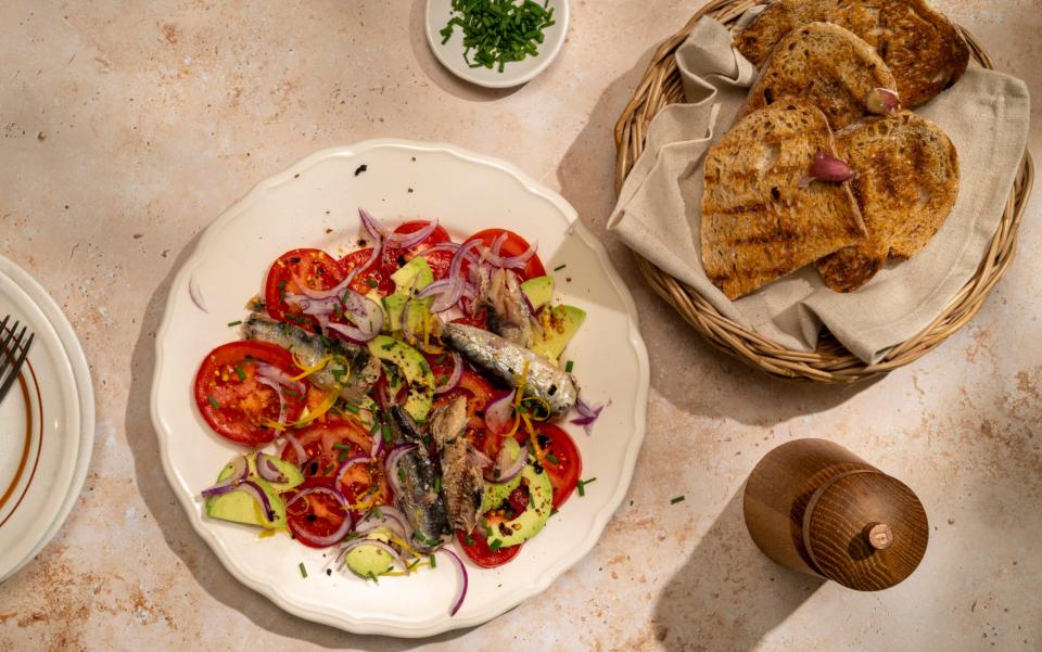 Sardine and avocado salad