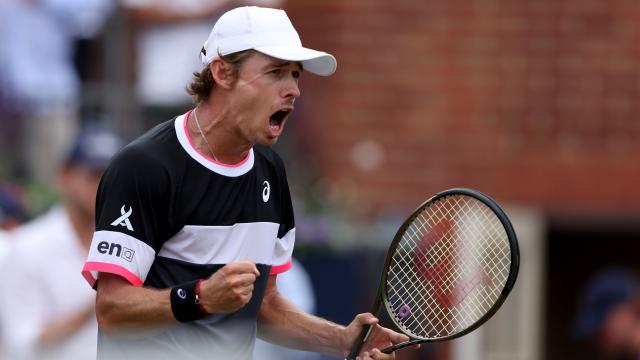 HIGHLIGHTS: A. de Minaur def. A. Murray; Cinch Championships 1R