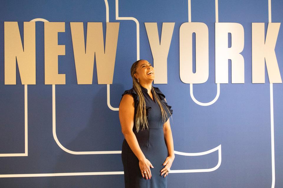 Ashley Lynn is the Director of Player Engagement at the New York Giants. Lynn helps both rookies and retiring players transitioning to their new lives.