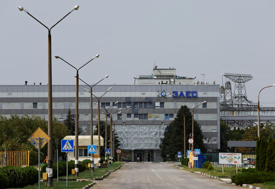 A view shows the building of the Zaporizhzhia Nuclear Power Plant in the course of Ukraine-Russia conflict outside the Russian-controlled city of Enerhodar in Zaporizhzhia region, Ukraine August 22, 2022. REUTERS/Alexander Ermochenko