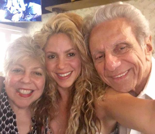 Sus ocho hermanos, sus padres... quién es quién en la familia de Shakira