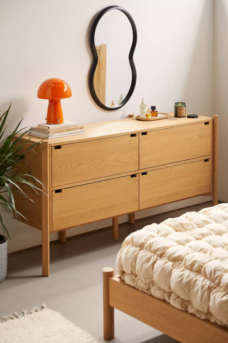 Yeon 4-Drawer Dresser