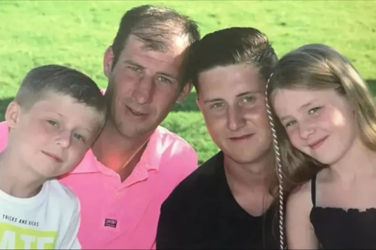 Scott Hendy surrounded by his children Harvey, Lewis and Holly (Family handout)