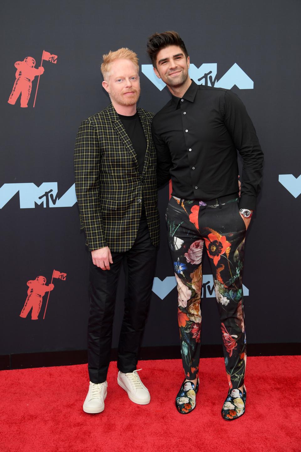 <h1 class="title">Jesse Tyler Ferguson and Justin Mikita</h1><cite class="credit">Photo: Getty Images</cite>