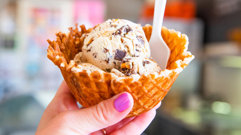 hand holding ice cream