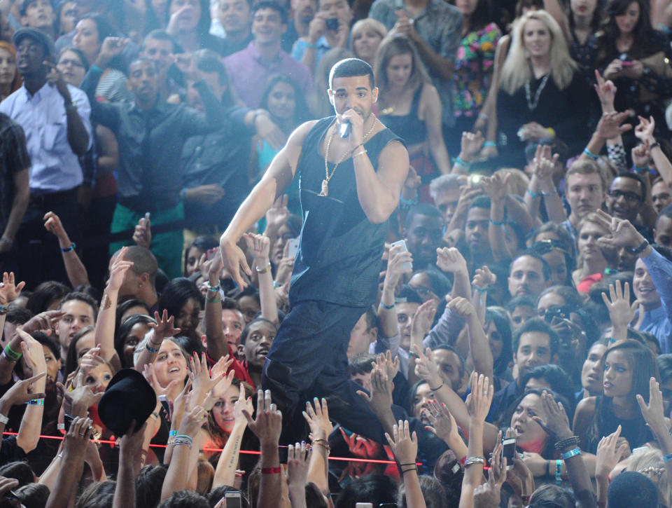 Drake performs at the MTV Video Music Awards on Sunday, Aug. 25, 2013, at the Barclays Center in the Brooklyn borough of New York. (Photo by Charles Sykes/Invision/AP)