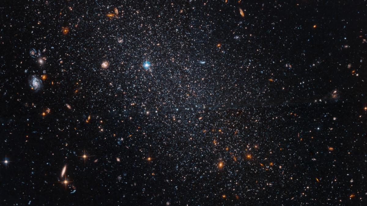 Hubble captures stunning view of the distant Tucana Dwarf galaxy