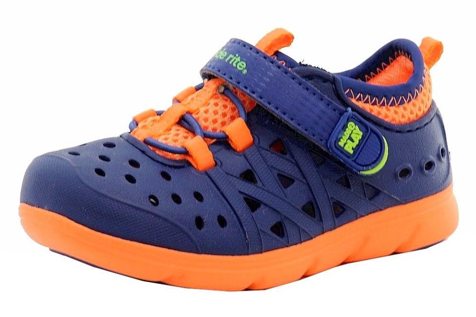 Stride Rite Made 2 Play Phibian Sneaker Sandal Water Shoes