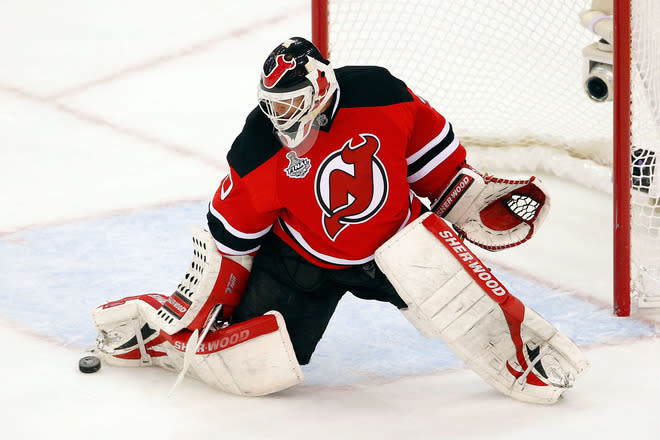 NEWARK, NJ - JUNE 09: Martin Brodeur #30 of the New Jersey Devils makes a save against the Los Angeles Kings during Game Five of the 2012 NHL Stanley Cup Final at the Prudential Center on June 9, 2012 in Newark, New Jersey. (Photo by Paul Bereswill/Getty Images)