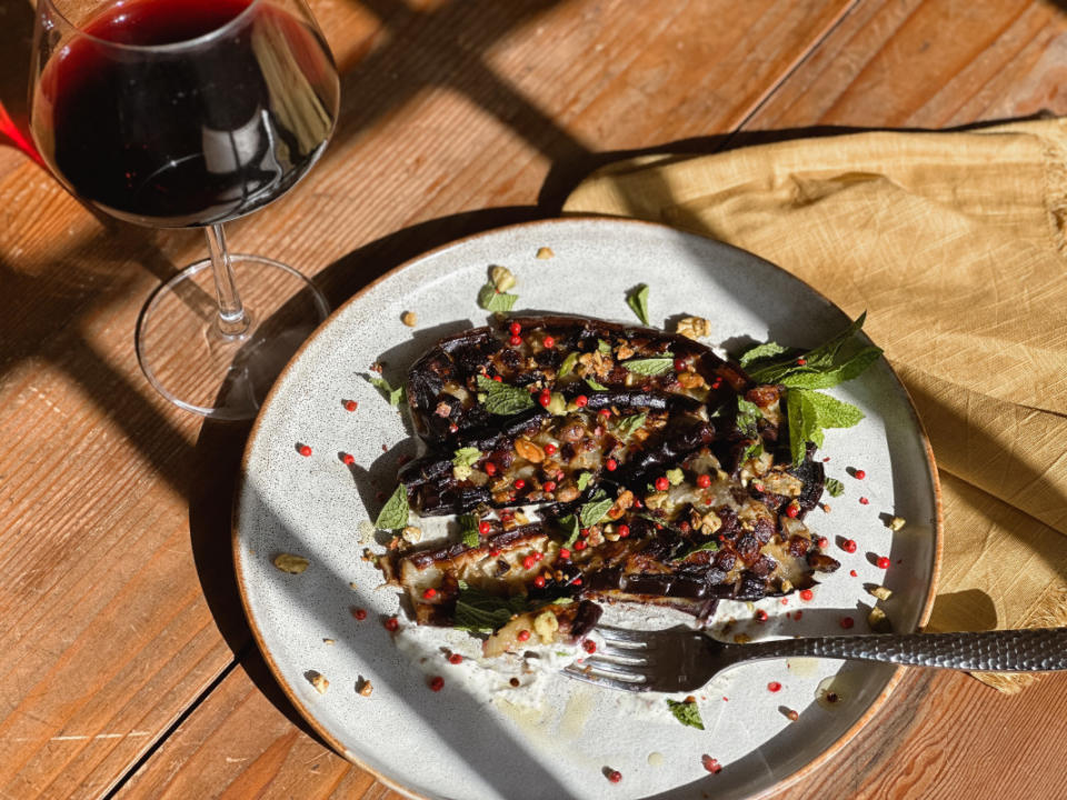 <p>Ragan Wallake - The Kitchenette</p><p>Thomas Keller’s viral zucchini recipe, but make it eggplant.</p><p><strong>Get the recipe:</strong><strong><a href="https://parade.com/recipes/charred-eggplant-spiced-yogurt-pink-peppercorns" rel="nofollow noopener" target="_blank" data-ylk="slk:Charred Eggplant With Spiced Yogurt;elm:context_link;itc:0;sec:content-canvas" class="link "> Charred Eggplant With Spiced Yogurt</a></strong></p>
